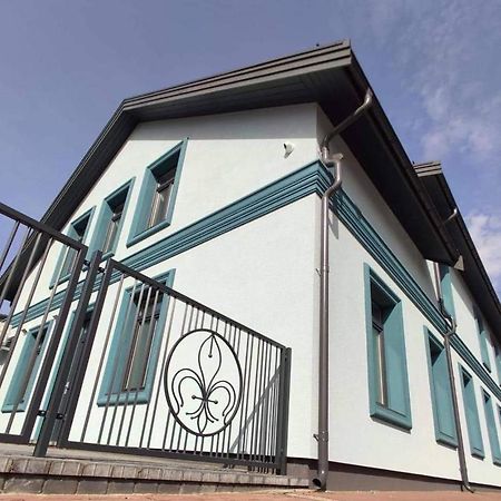 Editos Apartamentai Jurbarkas Exteriör bild