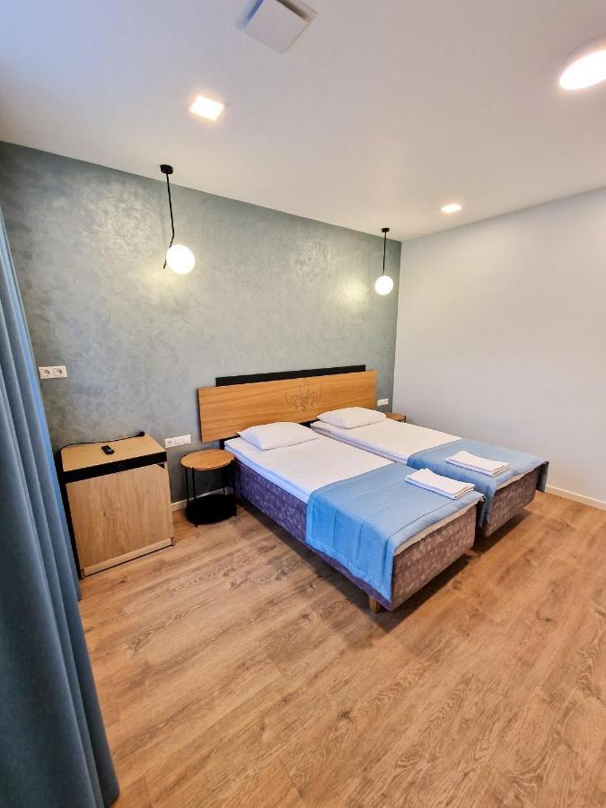 Editos Apartamentai Jurbarkas Exteriör bild