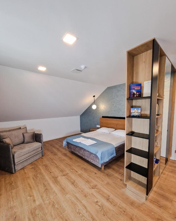 Editos Apartamentai Jurbarkas Exteriör bild